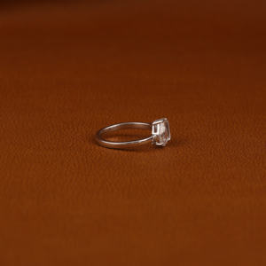 Anillo de diamante de corte radiante de pera de dos piedras de lujo, Diamante cultivado en laboratorio personalizado, regalo de joyería fina de oro blanco sólido de 10K para mujer - Product Image 4