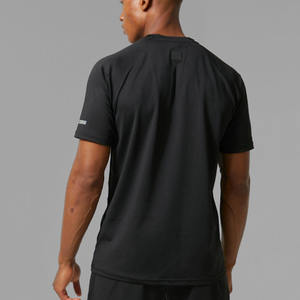 เสื้อยืดสำหรับผู้ชายชุดออกกำลังกายสีดำชุดสั้น2ชิ้นชุดออกกำลังกายยิมชายหาด - Product Image 5