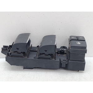 Panneau de commande central des vitres TOYOTA Rav4 6ème Série 84040-42050 A25AFXS (12>) - Product Image 6