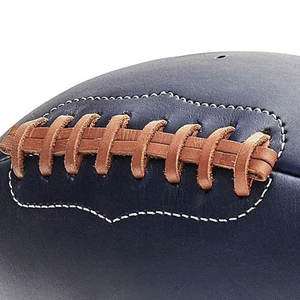 Pelota de Rugby de último diseño Pelota de Rugby hecha de cuero de alta calidad Color personalizado y logotipo Pelota de Rugby - Product Image 5