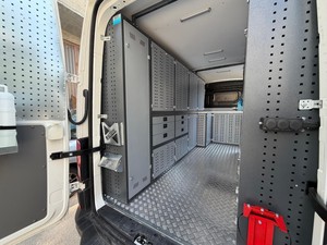 Système de rangement mural personnalisé pour outils de fourgonnette OEM, facilement assemblable, organisateur d'atelier mobile pour véhicule de service - Product Image 2