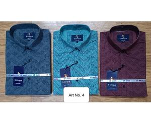 Chemise à manches longues pour hommes, facile d'entretien, idéale pour les voyages d'affaires ou les tenues de tous les jours qui nécessitent une apparence soignée et propre - Product Image 4