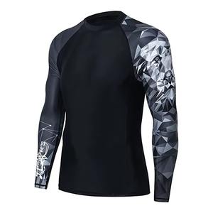 Vente en gros de t-shirts de sport et de gymnastique ajustés pour homme, t-shirts de compression à manches longues - Product Image 4