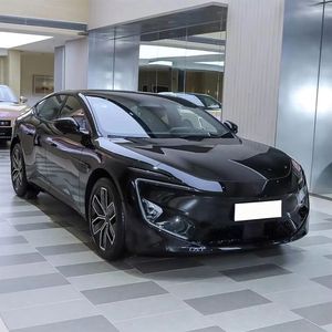 SUV Eléctrico de Lujo Usado 2024 2025, 5 Asientos, Automático, Autonomía NEDC de 601-700 km, Motor de 200-250 kW, Neumáticos R18, Asientos de Cuero, Volante a la Izquierda - Product Image 1