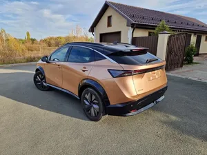 2022 N-i-s-s-a-n A-r-i-y-a I vehículo eléctrico de bajo kilometraje y precio asequible en stock listo para su envío - Product Image 2