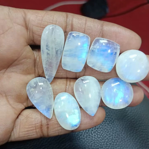 พลอยมูนสโตนธรรมชาติสีรุ้งทรงหลังเบี้ยอัญมณีหลวม - Product Image 1