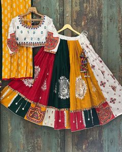 เสื้อผ้าผ้าฝ้ายแท้แบบอินเดียสำหรับงานเทศกาล Navratri ขายส่ง - Product Image 2