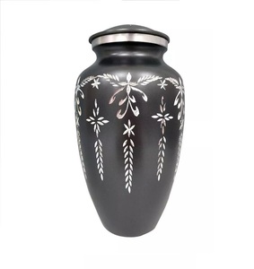 Urna funeraria para adultos de aluminio de material pulido plateado hecha a mano-Urna asequible para cenizas - Product Image 1