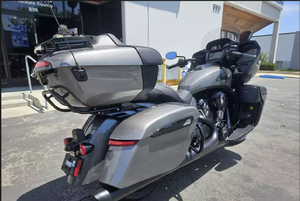 Motocicleta Indian Touring Pursuit Dark Horse 2025 LISTA PARA CONDUCIR con paquete de audio 112 y PowerBand en venta - Product Image 6