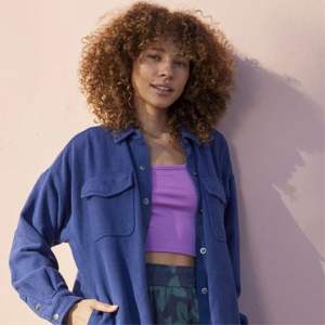 OEM Custom Versatile Ladies Shirt Jacket | Breathable Cotton <b>Fabric</b> | Ideal for Transitional Weather - Product Image 4