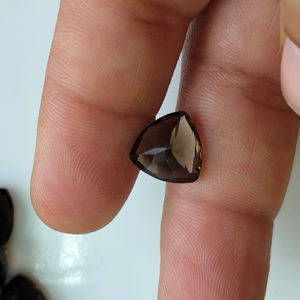 ควอตซ์สโมคกี้ธรรมชาติ 11 มม. ทรงทริลเลียนคัท คุณภาพดีที่สุด พลอยหลวมสำหรับทำเครื่องประดับ รีดดิ้งเมาน์เทน เจมส์ R11SMQTRLCT11 - Product Image 3