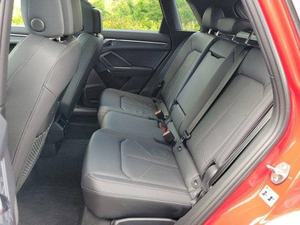 NOUVEAU AUDI Q3 S PREMIUM 4X4 2025, transmission intégrale, sans accident, course, NEU VOLL 415PS, double turbo, 7 vitesses, transmission automatique - Product Image 3