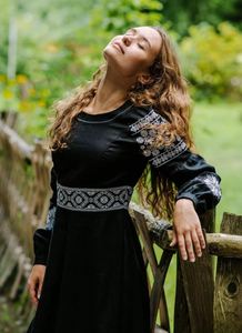 Robe ukrainienne 100% robe d'été en coton avec broderie de style robes brodées de créateurs ukrainiennes pour femmes - Product Image 2