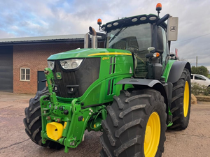 Tracteur agricole utilitaire 4x4 John Deere 6250R d'occasion |   Tracteur agricole JD à vendre - Product Image 2