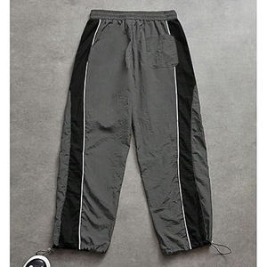 High Quality Custom Men's Sports Baggy Cargo <b>Track</b> <b>Pant</b> Windbreaker Canvas Lightweight <b>Nylon</b> Anti-Wrinkle Hip Hop Sweat <b>Pants</b> - Product Image 3