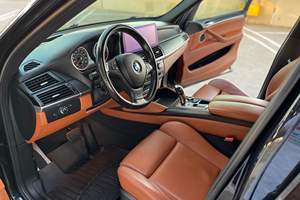 BMW X5 M 2010 USADO, Volante a la Izquierda/Derecha - Product Image 2