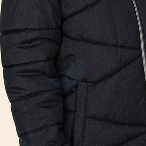 Veste matelassée pour femme en matériau de haute qualité fabriqué au Pakistan, respirante, best-seller, avec OEM ODM - Product Image 5