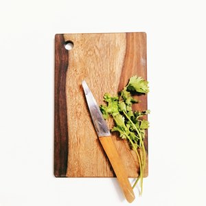 2025 dernière édition planche à découper en bois de cuisine personnalisée à prix raisonnable planche à fromage en résine pour hacher le bloc à découper - Product Image 6