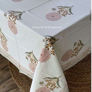 Nappe Moderne en Coton et Lin Indien, Faite à la Main, Imprimée à la Main avec Motifs Floraux, pour 4, 6 ou 8 Personnes - Product Image 5