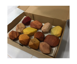 Juguetes educativos para niños Tumi Ishi Juego de piedras de equilibrio de colores de 10 bloques de equilibrio Tumi Ishi Juguete de apilamiento - Product Image 1