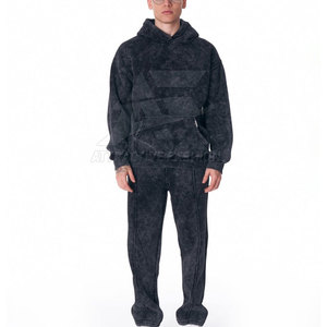 Conjunto Deportivo Cómodo con Lavado Ácido y Construcción Ligera para Looks Inspirados en la Moda - Product Image 4