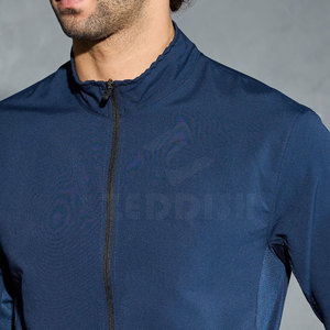 Chaqueta de invierno de poliéster a prueba de viento con cuello levantado para hombre para aventuras al aire libre y ropa urbana con posición frontal del logotipo - Product Image 6