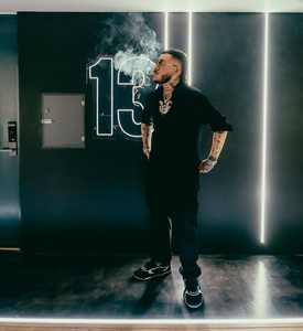 Pendentif diable cornu 3D plaqué or, style hip-hop, serti de diamants de laboratoire glacés avec pierre principale en moissanite, bijoux plaqués rhodium - Product Image 3