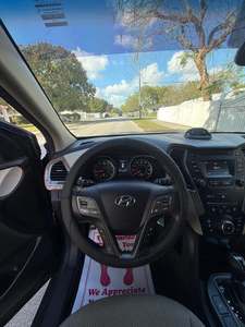 Hyundai Santa Fe Sport 2.4L FWD 2016 - Product Image 5