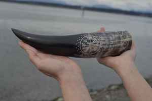 Taza de cuerno para beber de estilo vikingo rústico, jarra de estilo Animal pulida hecha a mano, Ideal para amantes de la cerveza artesanal y coleccionistas - Product Image 6