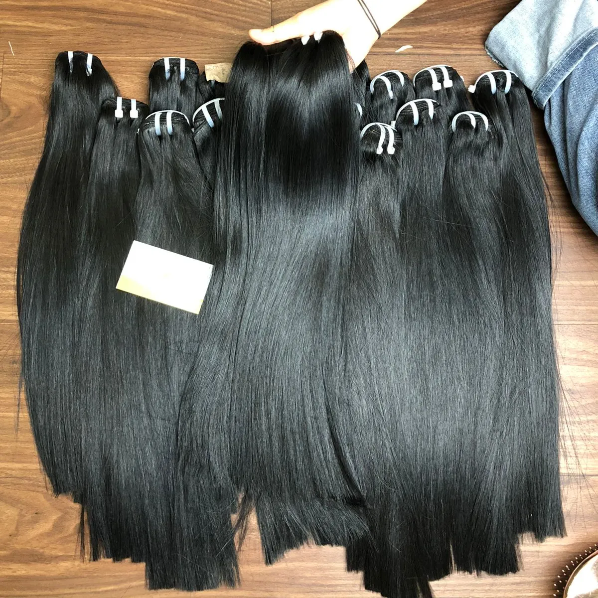 Top Quality capelli capelli vergini non trasformati capelli umani di durata 1-3 anni di capelli russi con il listino prezzi all'ingrosso