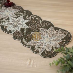 Camino de mesa con cuentas bordado: tapete de decoración moderna de mesa y cocina de alta calidad disponible a un precio muy bajo - Product Image 1