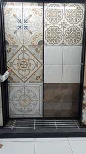 กระเบื้องปูพื้นพอร์ซเลนขัดเงาเคลือบเงาขนาด30*30 & 40*40ซม. - Product Image 1