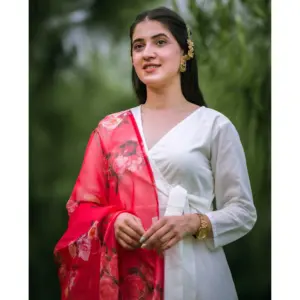 Ensemble de vêtements Angrakha en coton apaisant pour femmes - Product Image 1