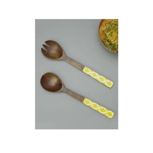 Collection 2B-3639 de 2 Brother's : Ensembles de couverts classiques en bois et résine imprimée pour la maison et l'hôtellerie, compatibles lave-vaisselle, faible coût. - Product Image 1
