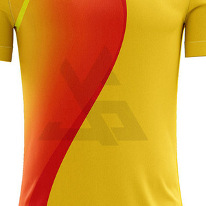 Maillot de football extensible de haute qualité - Noms et numéros d'équipe personnalisés, impression par sublimation, 100% polyester, séchage rapide - Product Image 4