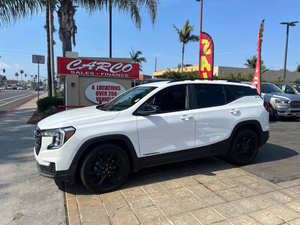 GMC Terrain SLE 2024 standard, disponible à la vente - Product Image 3