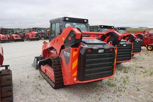 Chargeuse-pelleteuse Kioti TL750 avec roulement de moteur, pompe, boîte de vitesses, moteur - Composants principaux inclus, garantie 1 an - Product Image 3