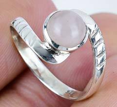 Nouvelle Arrivée Vintage Argent Plaqué Rose Quartz Gemstone Anneau À La Mode 925 En Argent Sterling À La Main Lunette Réglage Bijoux De Mariage - Product Image 2