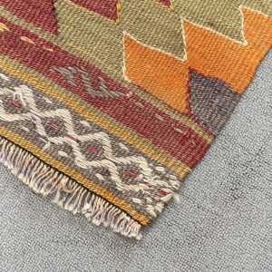 พรมตุรกีวินเทจ ขนาด 2x3.7 ฟุต พรมขนาดเล็ก สีแดงลายพืชและต้นไม้ - Product Image 4