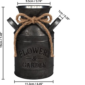 Vase à fleurs en métal rustique personnalisé Belle Vous, seau à lait de ferme Vintage galvanisé avec couleur noire - Product Image 1