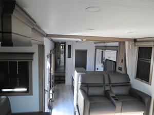 Se vende K-E-Y-S-T-O-N-E M-O-N-T-A-0-N-A 3-7-6-1-F-L usada del año 2026 - Product Image 5