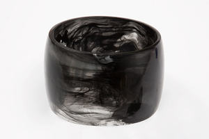 Pulsera de Resina Moderna Artwork Maestro, Joyería Hecha a Mano para Mujer, Regalo de Boda - Product Image 2