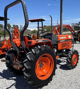 2001 Kubota L2600DT Tractor a pie con 4x4 26 HP Motor diésel 540 PTO Enganche de 3 puntos Transmisión manual Nueva venta - Product Image 6