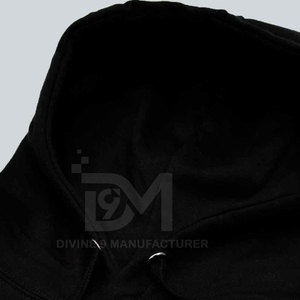 เสื้อฮู้ดดี้ผู้ชายผ้าฝ้าย 100% คุณภาพดีที่สุด MOQ ต่ำ สีพื้น สวมใส่สบาย เป็นมิตรกับสิ่งแวดล้อม ระบายอากาศได้ดี แห้งเร็ว มีกระเป๋า - Product Image 4