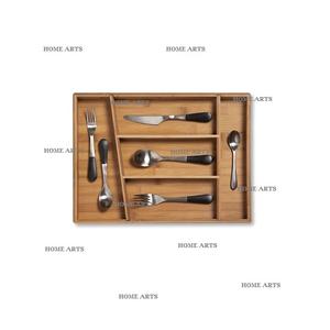 Porta Cubiertos de Madera de Diseño Clásico con 5 Compartimentos, Porta Cubiertos de Primera Calidad en Color Marrón en Venta - Product Image 3