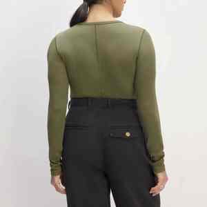 T-shirt Streetwear court à manches courtes et col rond pour femmes, coupe ajustée, tenue décontractée douce et respirante, t-shirts personnalisés en coton - Product Image 3