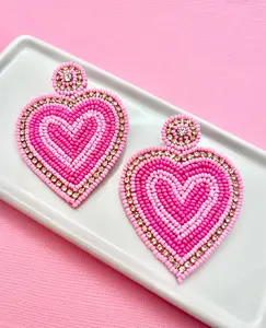 Boucles d'oreilles en perles de rocaille faites à la main Bijoux tendance de l'Inde Boucles d'oreilles brodées multicolores pour femmes - Product Image 3