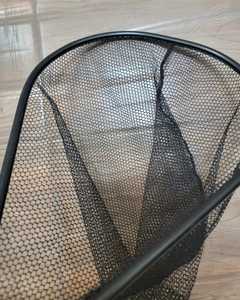 Pas cher Prix En Bois Pêche À La Mouche Truite Épuisette Avec Naylon Et Filet À Mailles Et Long Crochet Élastique De Suspension - Product Image 4