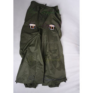 Hiver Nouveau Style Unisexe Vêtements de Ski Hiver Pantalon de Snowboard Oversized Soft Shell Waterproof Baggy Snow Pants For Men Ski Pants - Product Image 3