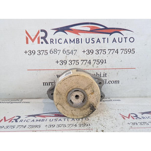 Supports moteur Mercedes Classe C Break W205 A2052407900 651921 diesel 2143 (14>) - Product Image 1